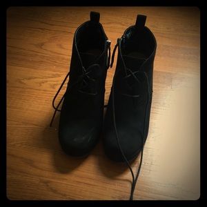 Black heeled booties